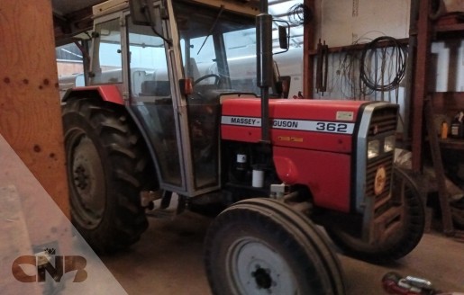 Foto van Tractor-Massey Ferguson