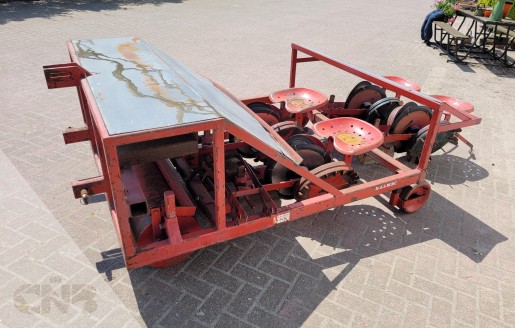 Foto van 4 rij accord plantmachine