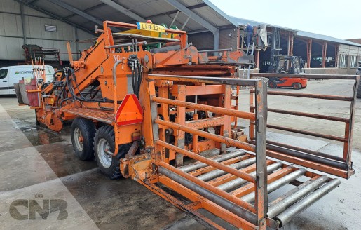 Foto van Rooimachine-Nobels 150 cm