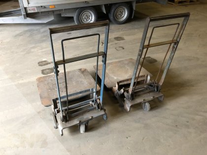 Gaasbakken/Curver hefwagens