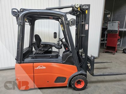 Heftruck-Linde E18