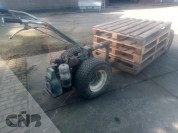 Foto van Gemotoriseerde pallet drager